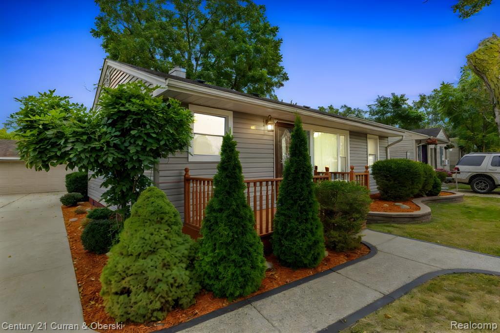6631 Elm Street, Taylor, MI 48180 — front exterior