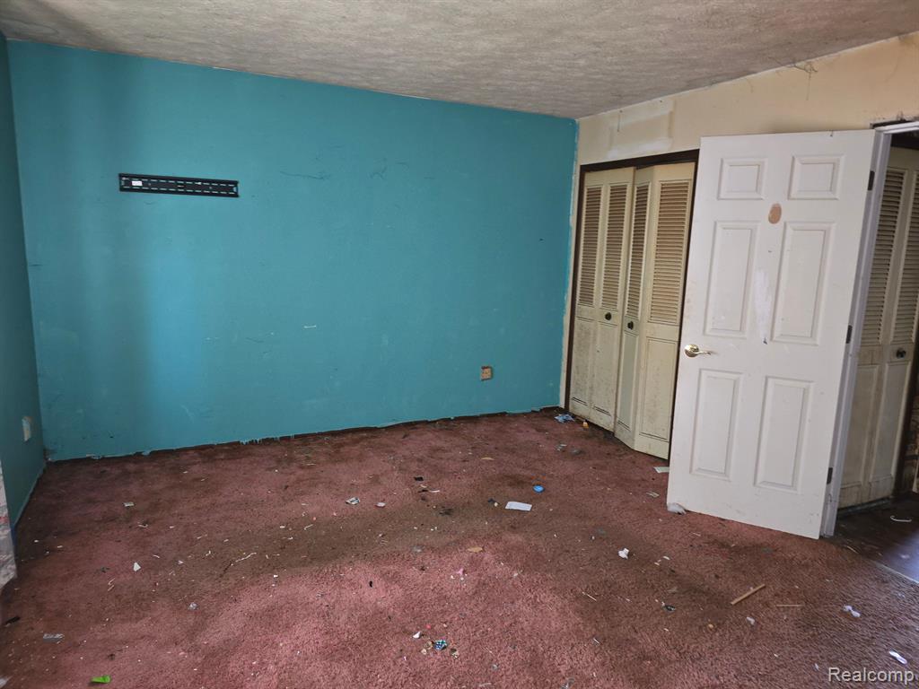 9569 OAK GROVE Road, Howell, MI 48855 — Photo 12