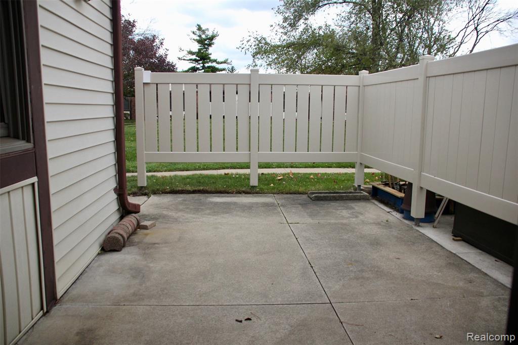 40849 Newport Drive, 215, Plymouth, MI 48170 — Photo 13
