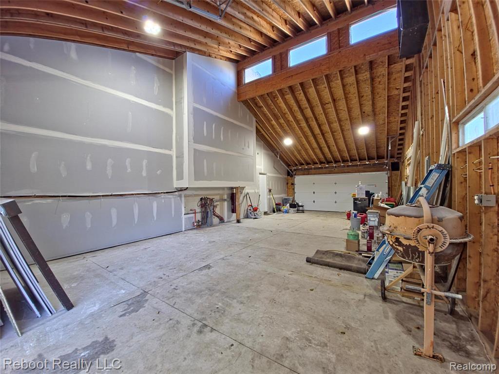 5322 Clintonville Road, Clarkston, MI — Photo 27