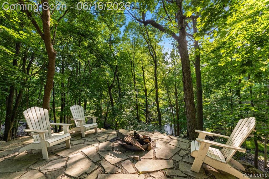 31505 Kennoway Court, Beverly Hills, MI 48025 — Photo 59