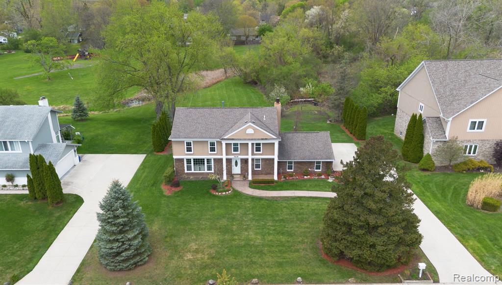 5628 WARRENSHIRE Drive, West Bloomfield, MI — Photo 12