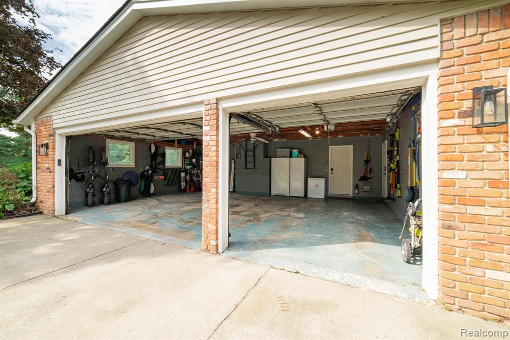 55146 PARK Place, New Hudson, MI 48165 — Photo 60