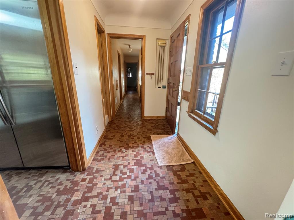6 Danvers Lane, Dearborn, MI 48120 — Photo 10
