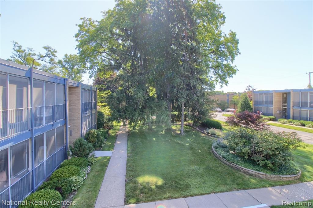 16547 Middlebelt Road, 6, Livonia, MI 48154 — Photo 24