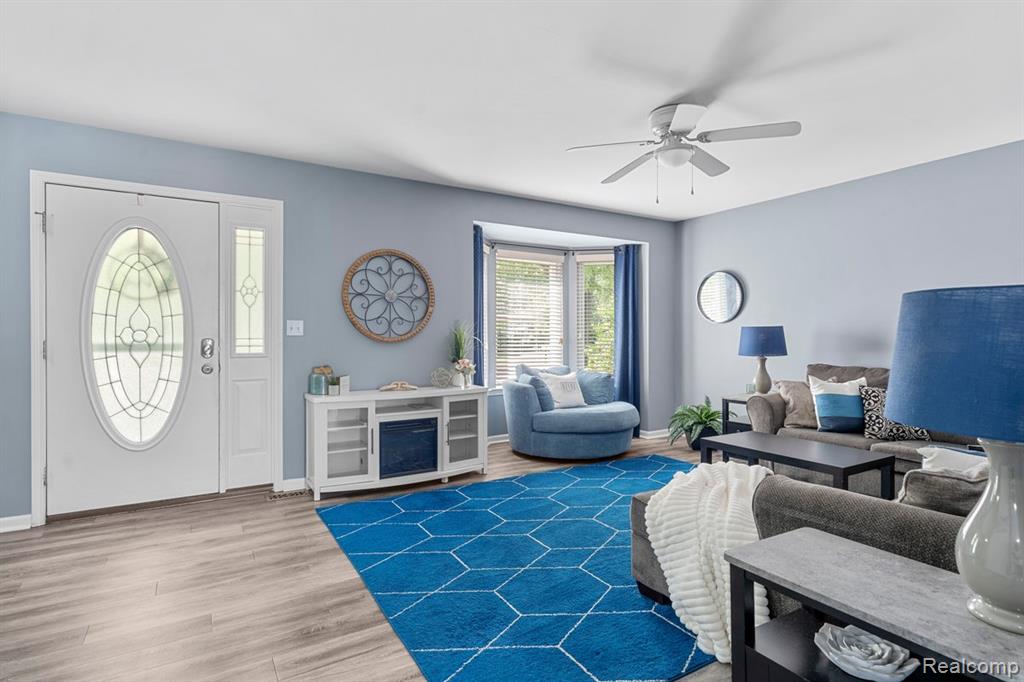 29247 Adams Drive, Gibraltar, MI — Photo 4