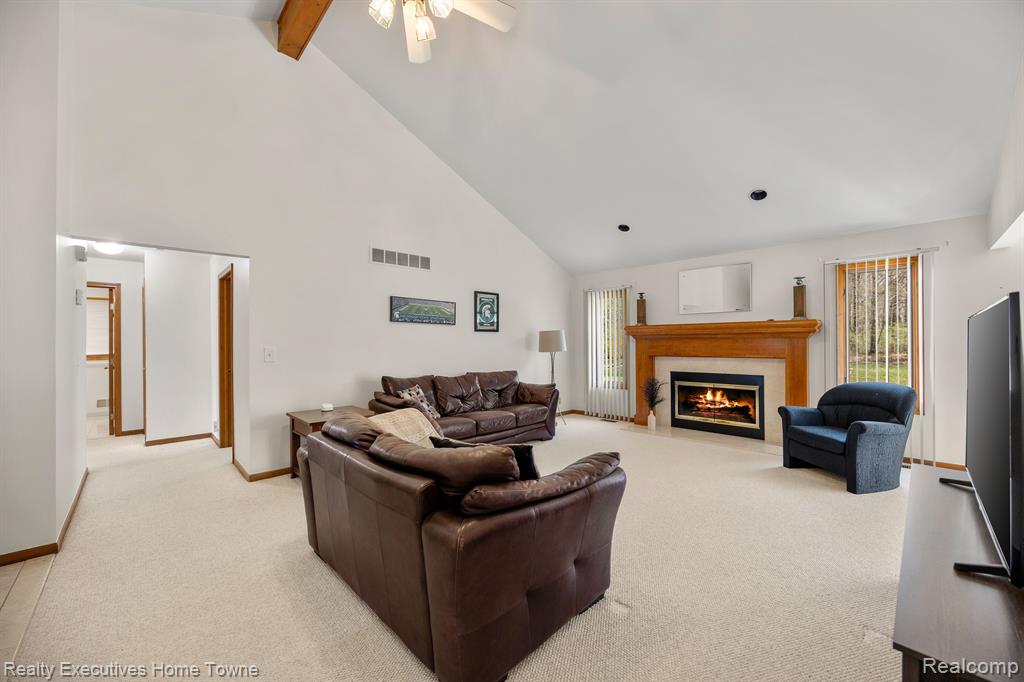 57946 EMERALD, Washington, MI — Photo 5