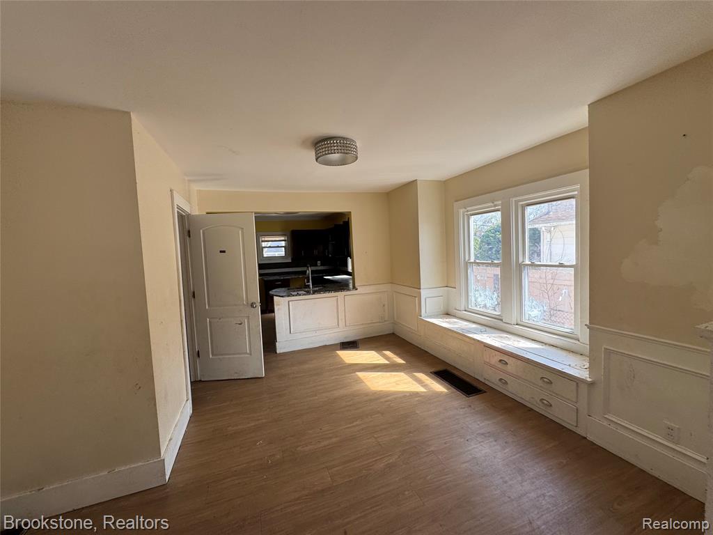 256 W Chicago Avenue, Pontiac, MI 48340 — Photo 8