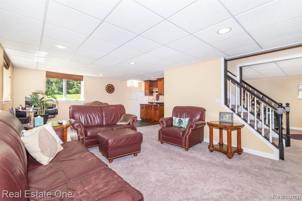59633 Trena Lane, South Lyon, MI 48178 — Photo 48