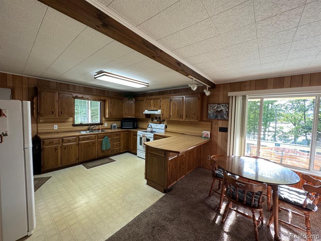 5940 Oak Rd Road, Rose City, MI 48654 — Photo 37
