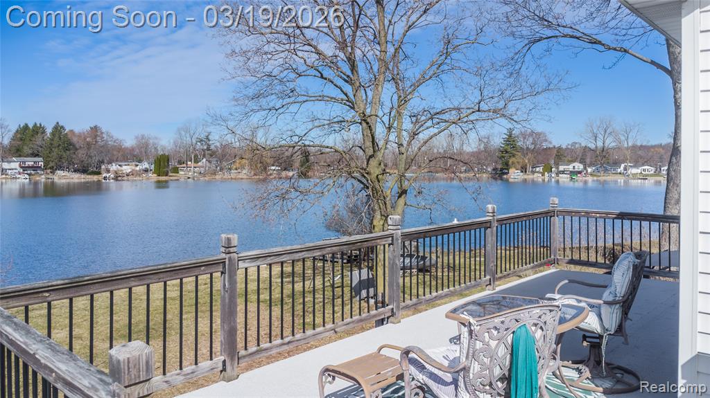 1962 Lake Pointe Drive, Ortonville, MI 48462 — Photo 17