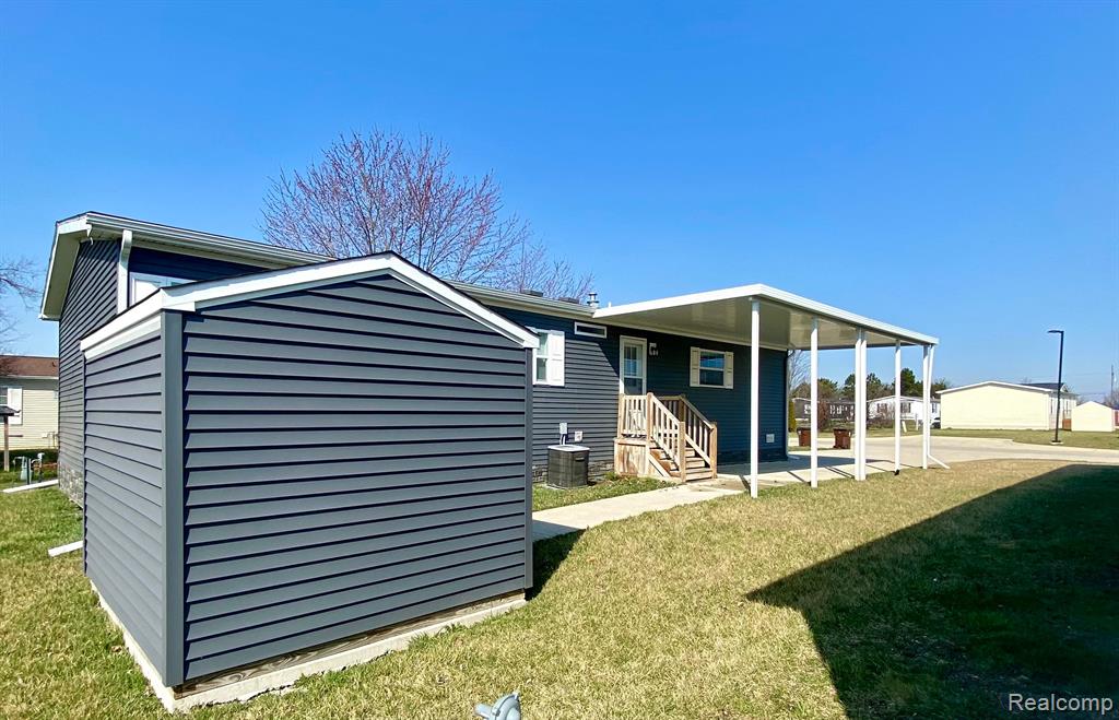 1698 SOLO Lane, Newport, MI 48166 — Photo 4
