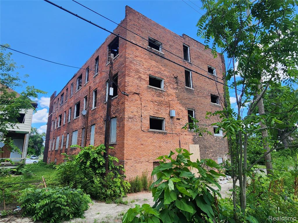 2903 MONTGOMERY Street, Detroit, MI 48206 — Photo 7