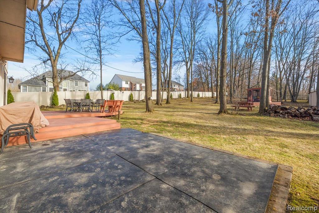 5621 SALLY Road, Clarkston, MI 48348 — Photo 53
