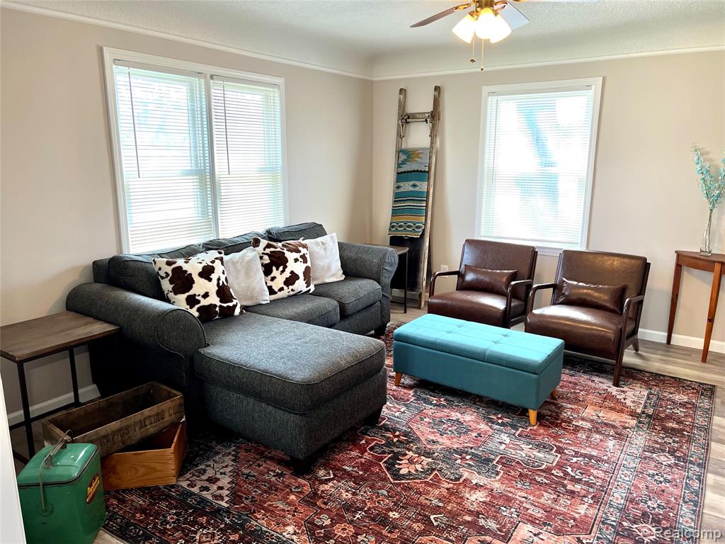 51470 Washington Street, New Baltimore, MI 48047 — Photo 17