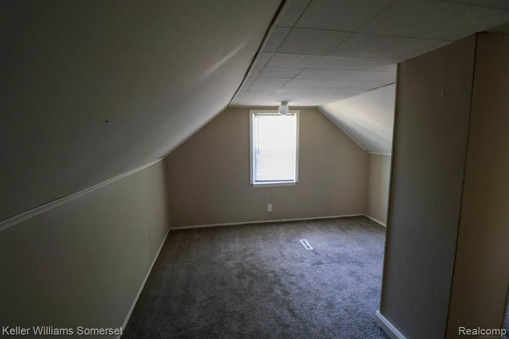8685 FORD Avenue, Warren, MI 48089 — Photo 7