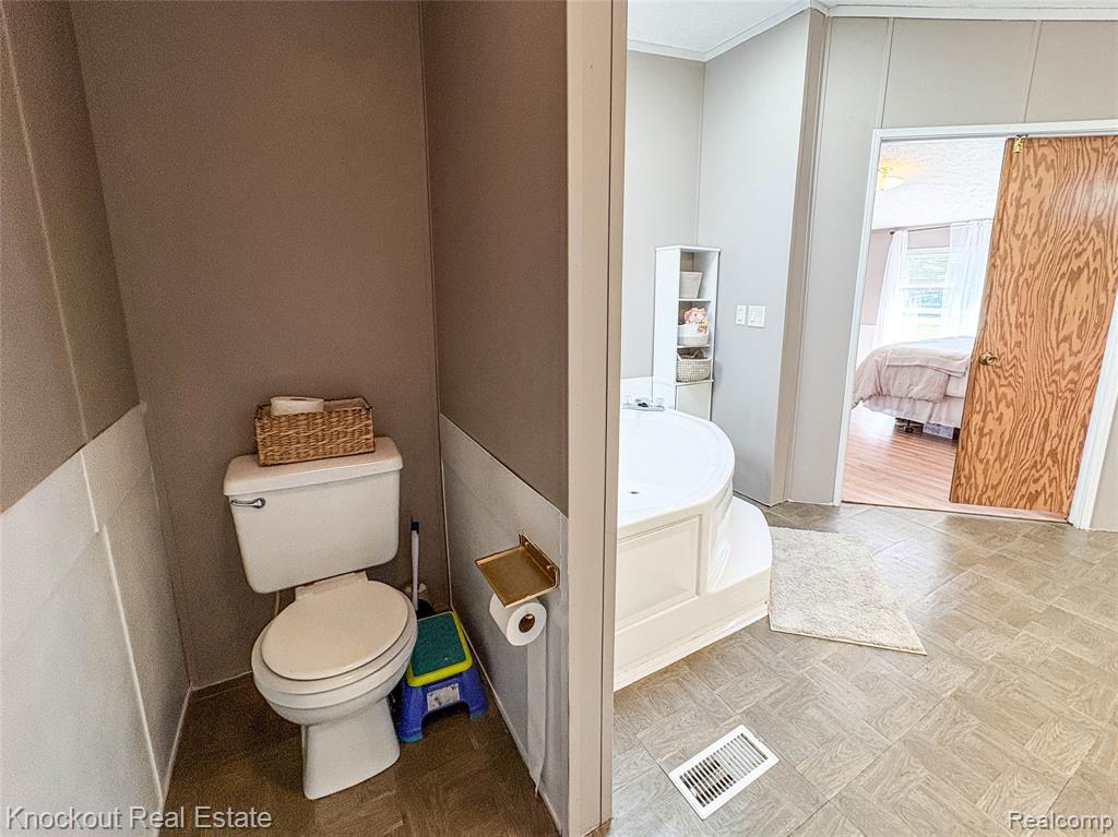 7760 Bell Road, Birch Run, MI 48415 — Photo 34