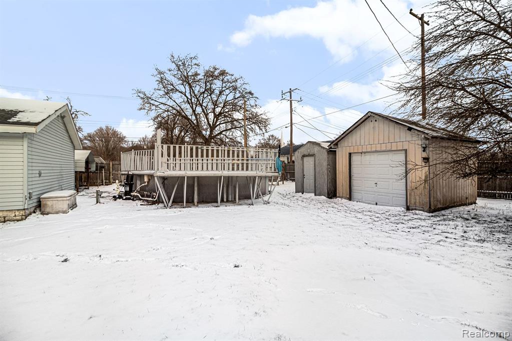 180 N Pasadena Street, Ypsilanti, MI 48198 — Photo 22