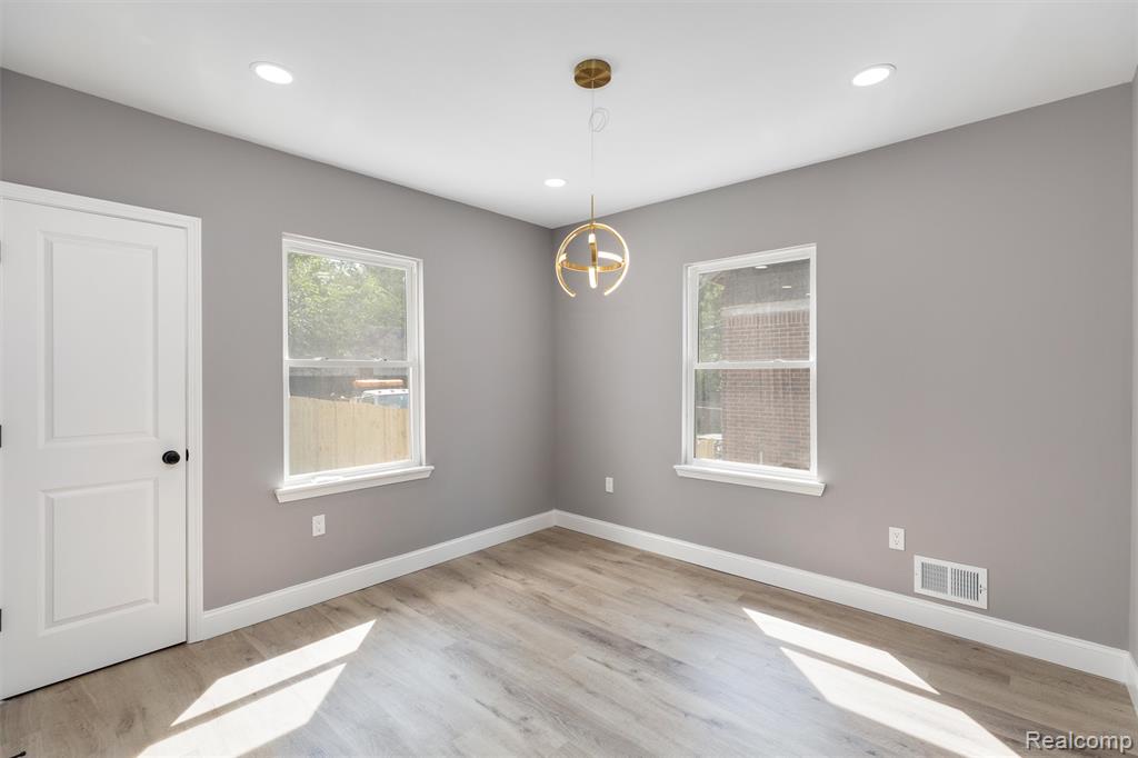 9969 Bishop Street, Detroit, MI 48224 — Photo 15