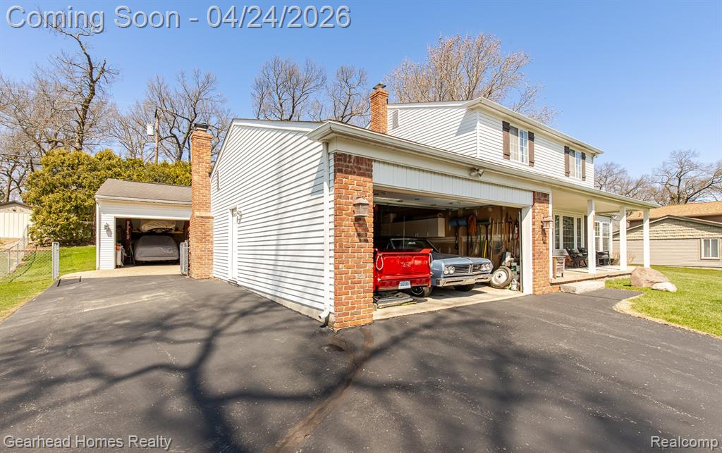 4040 Rollins Avenue, Waterford, MI 48329 — Photo 2