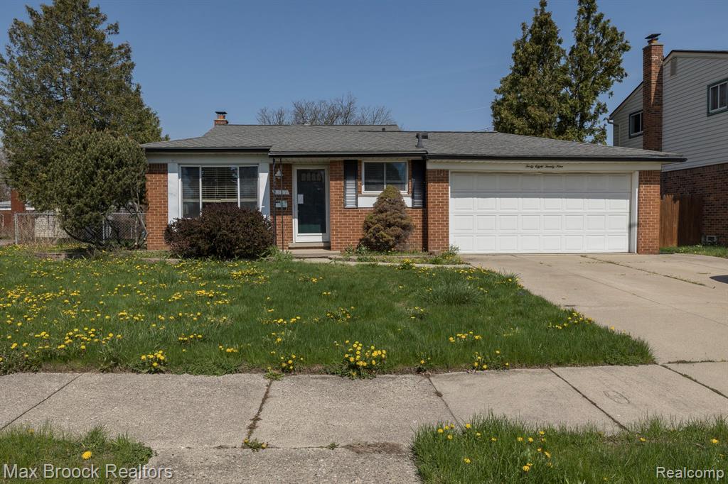 4829 WOLGAST Drive, Warren, MI 48092 — front exterior