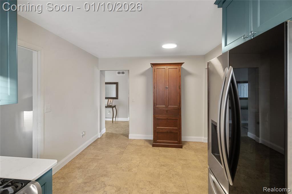 2443 Carriage Way, Ypsilanti, MI 48197 — Photo 10
