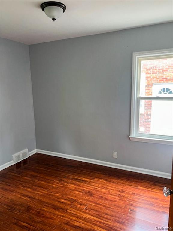 7626 W PARKWAY Street, Detroit, MI 48239 — Photo 7