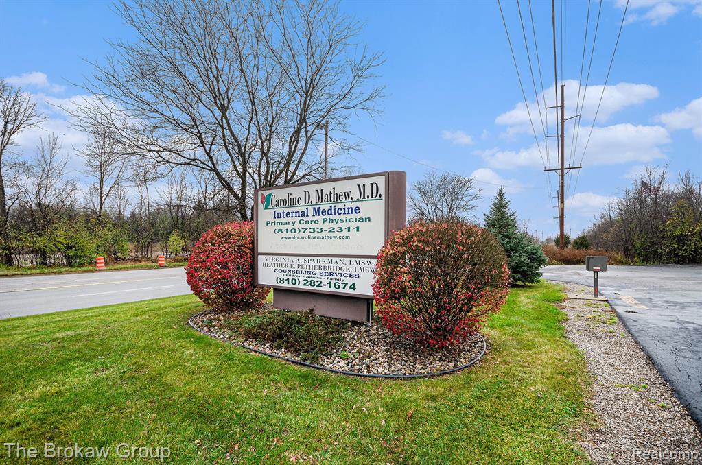 4212 LENNON Road, Flint, MI 48507 — Photo 93