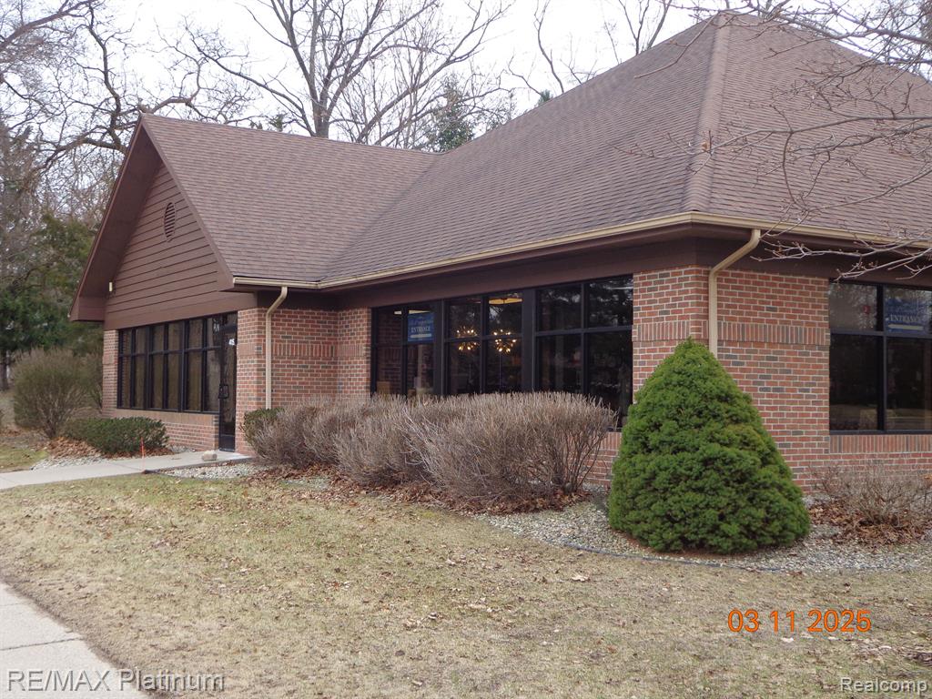 415 ROUNDS Drive, Fenton, MI 48430 — Photo 6