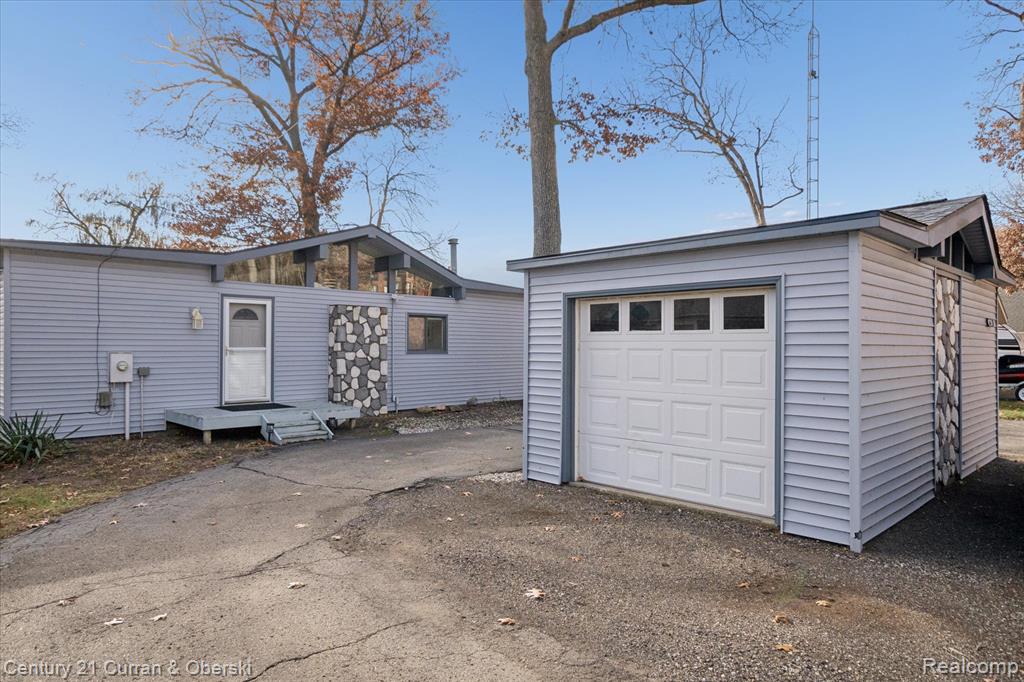 2662 Vineyard Lane, Brooklyn, MI 49230 — Photo 44