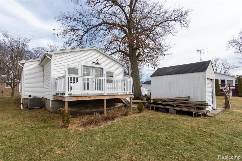 861 S LAKESIDE Drive, Michigan Center, MI 49254 — Photo 24
