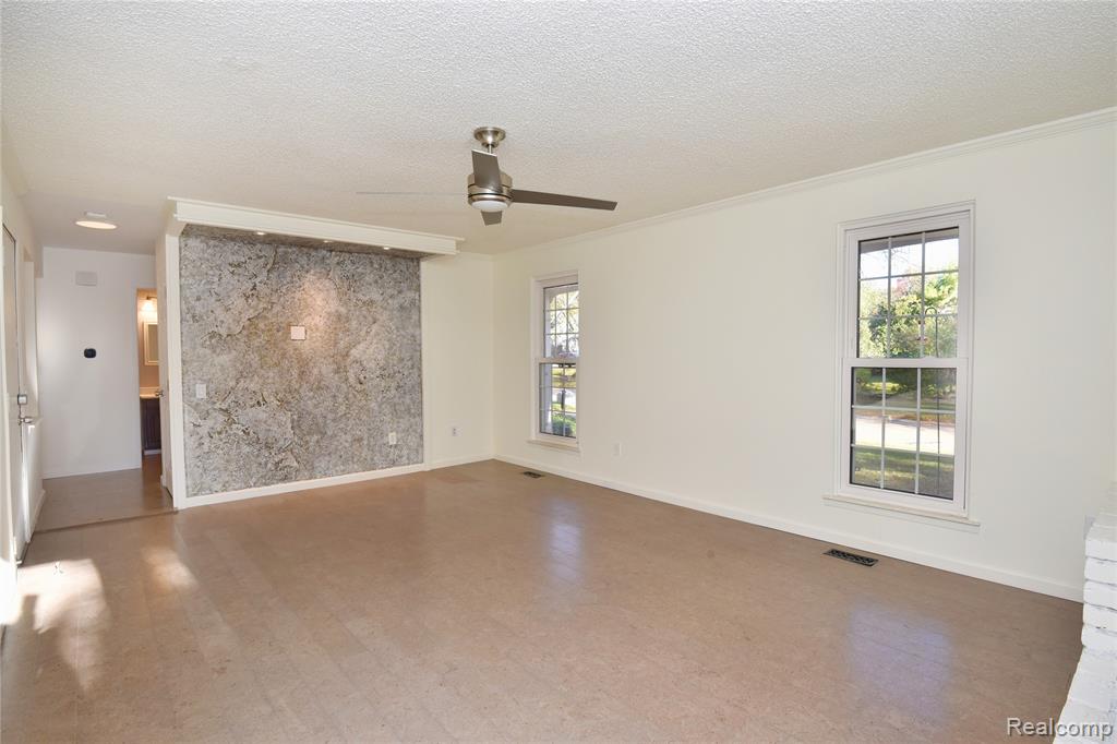 5596 Beauchamp Place, West Bloomfield, MI — Photo 4