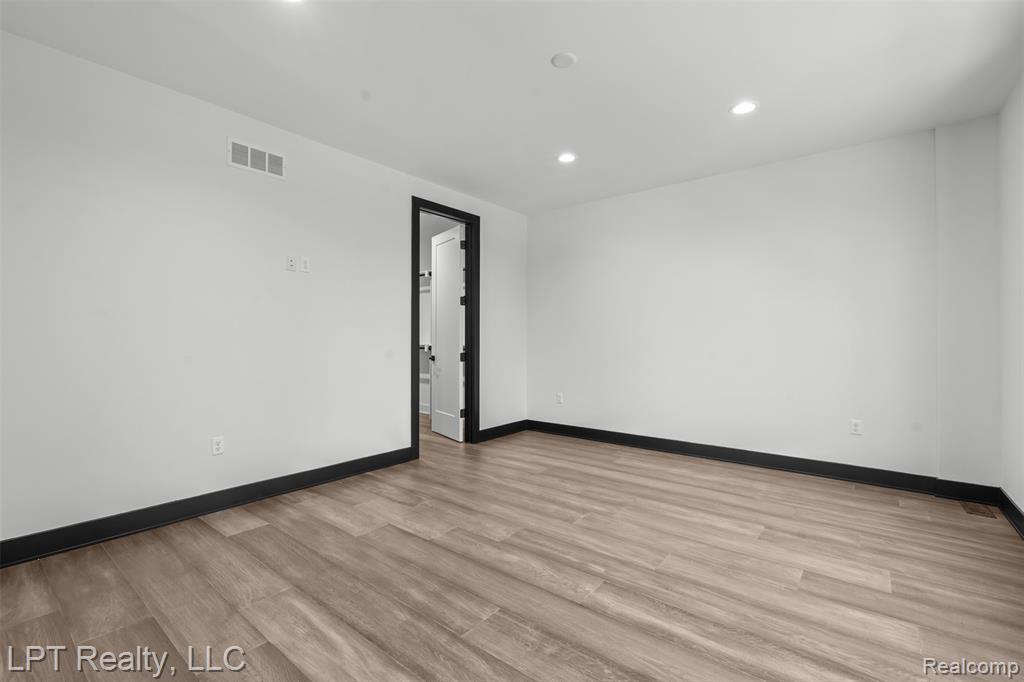 523 Walnut Street, Brighton, MI 48116 — Photo 26