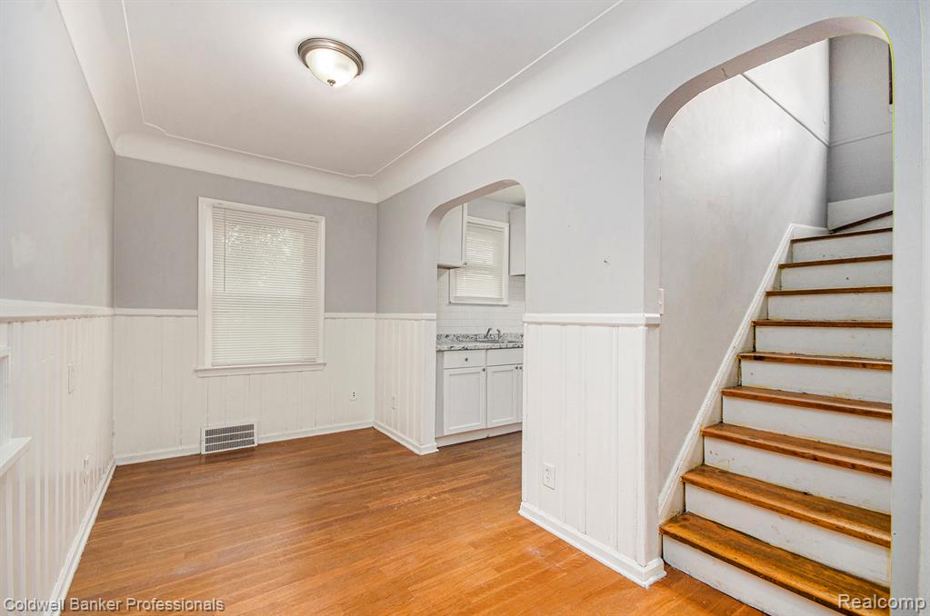 5764 Marseilles Street, Detroit, MI 48224 — Photo 5