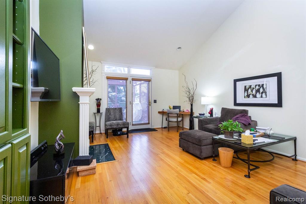 424 Oak Run Court, 11, Royal Oak, MI 48073 — Photo 11