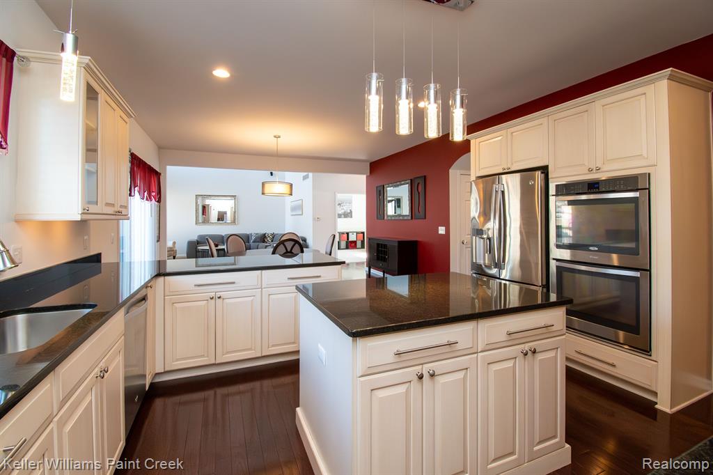 4217 FORSTER Lane, Shelby Twp, MI 48316 — Photo 14