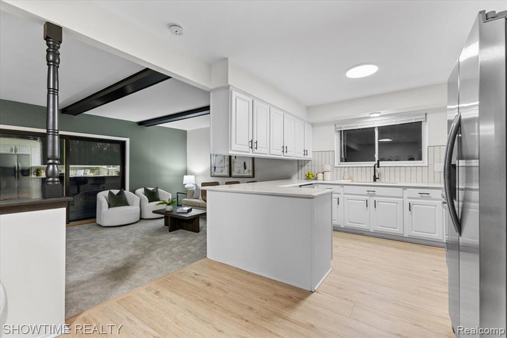 902 Longfellow Drive, Troy, MI 48085 — Photo 9