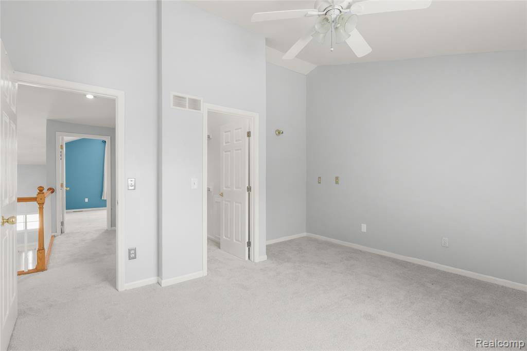 441 Parkview Drive Drive, Detroit, MI 48214 — Photo 31