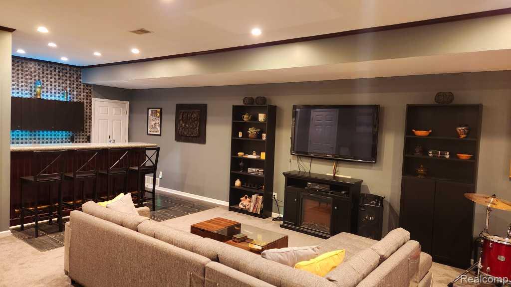 309 E Ferry Street, 8 EAST BUILDING, Detroit, MI 48202 — Photo 16