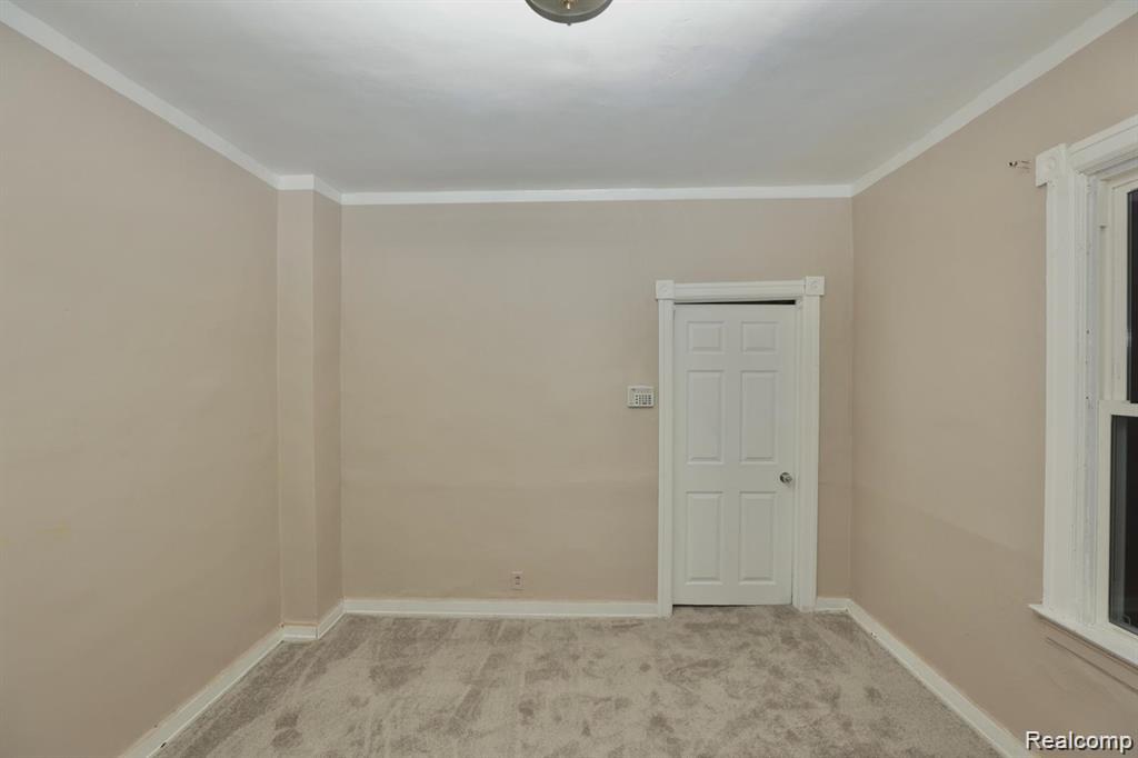 3044 Hanley Street, Hamtramck, MI 48212 — Photo 6