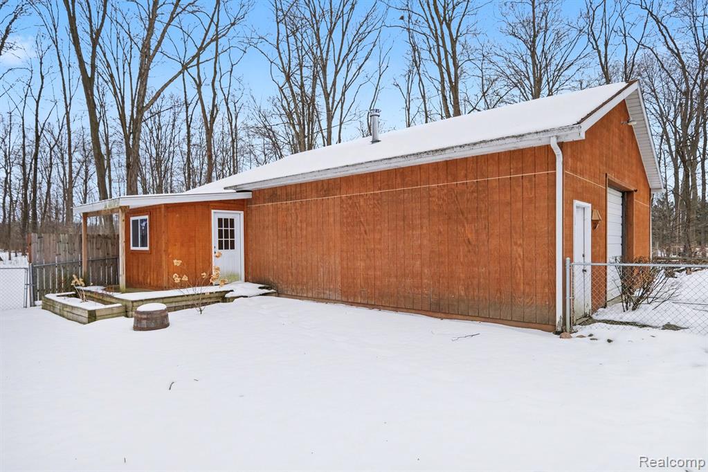 8239 Hill Road, Swartz Creek, MI 48473 — Photo 25