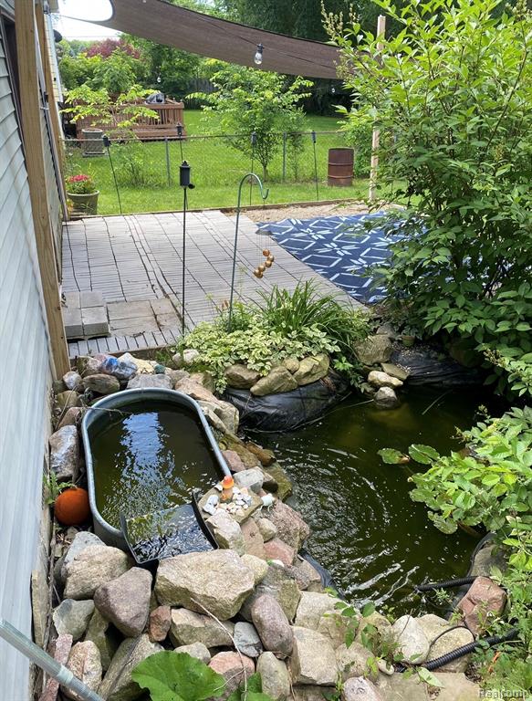 9523 Waite Drive, Fenton, MI 48430 — Photo 24