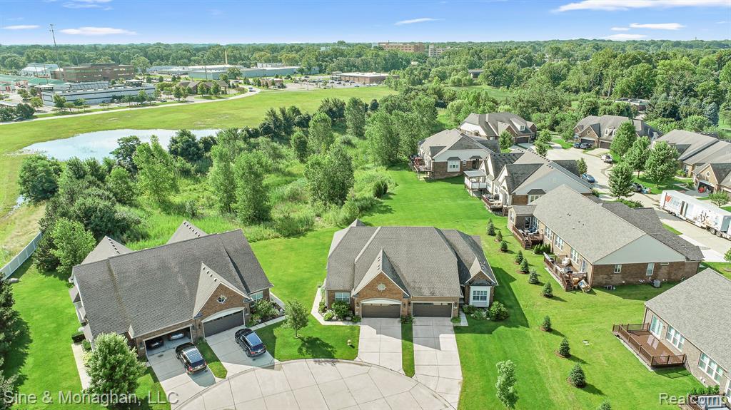 40450 JUNIPER Court, Clinton Twp, MI 48036 — Photo 39