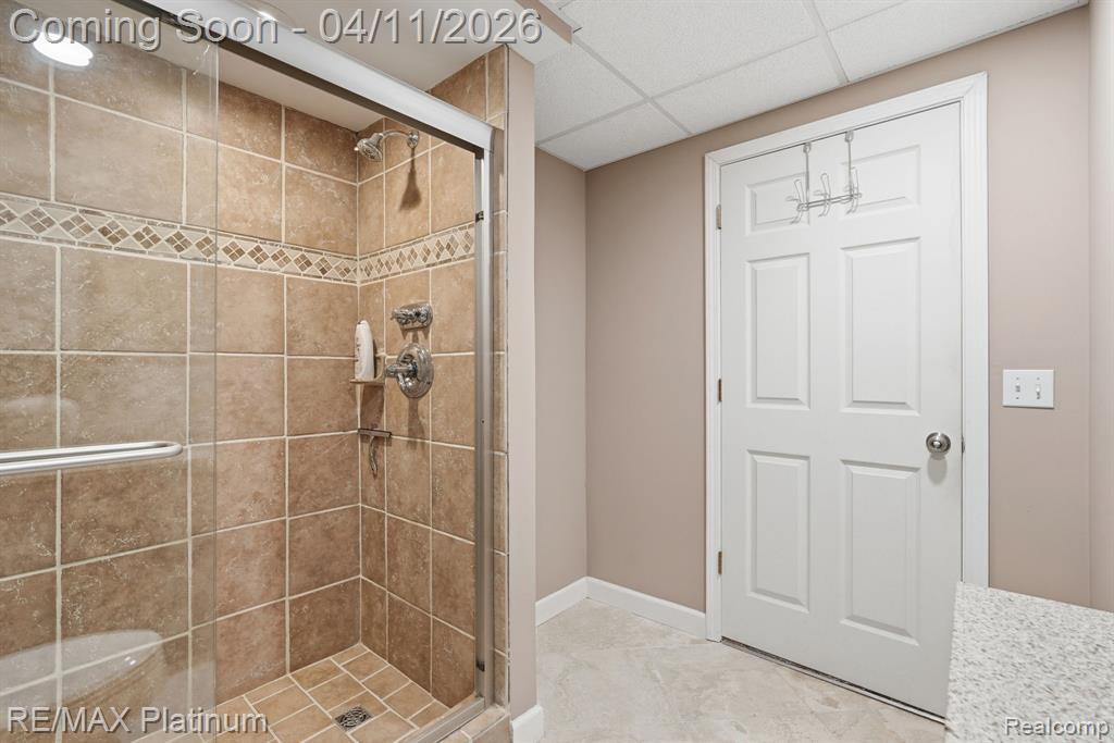 8757 Pebble Creek Drive, Pinckney, MI 48169 — Photo 31