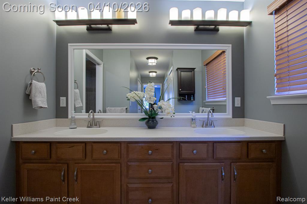45907 Lookout Drive, Macomb, MI 48044 — Photo 24