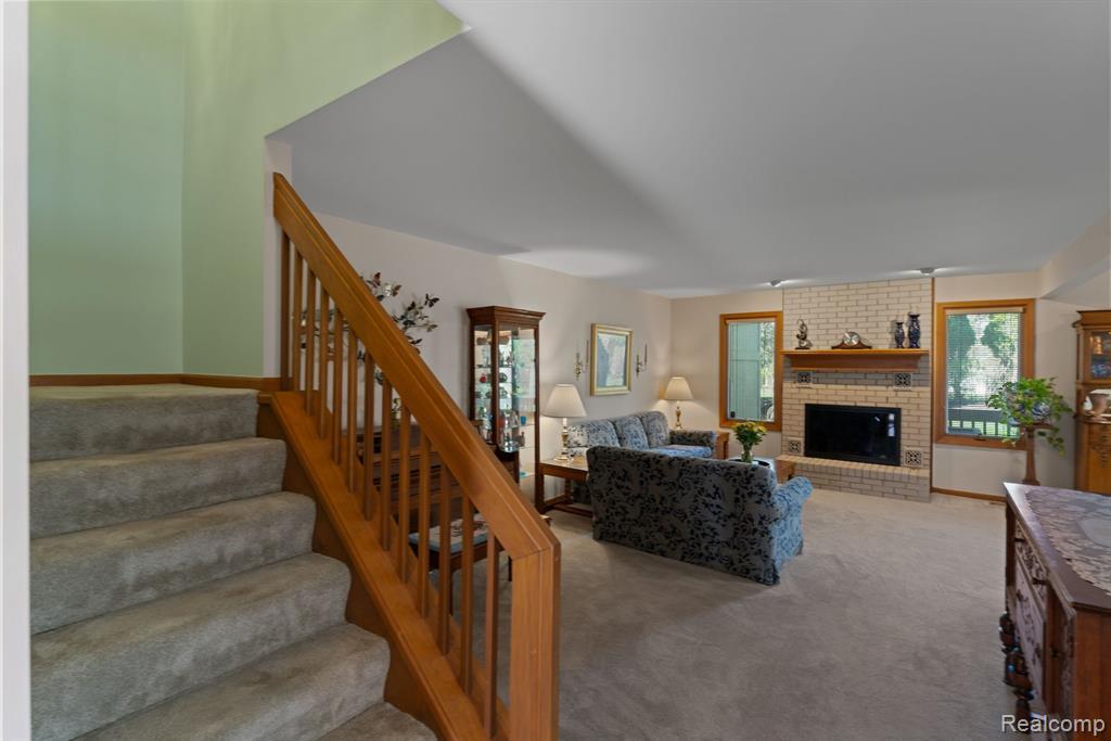 29573 Sylvan Lane, 17, Farmington Hills, MI 48334 — Photo 13
