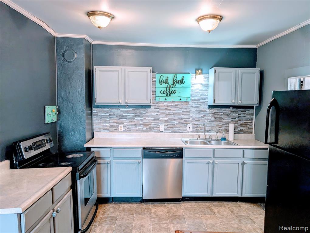 343 S Silver Street, Bad Axe, MI 48413 — Photo 14