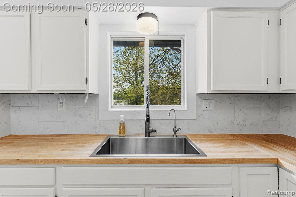 233 Peninsula Lake Drive, Highland, MI — Photo 20