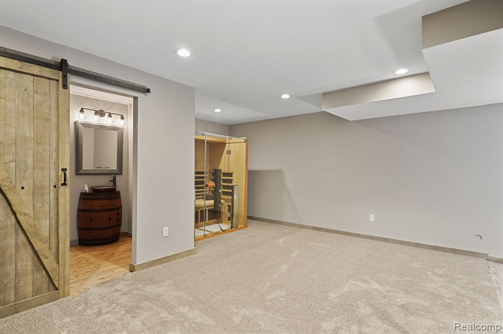 49621 BLOOMSBURY Lane, Macomb, MI 48044 — Photo 29