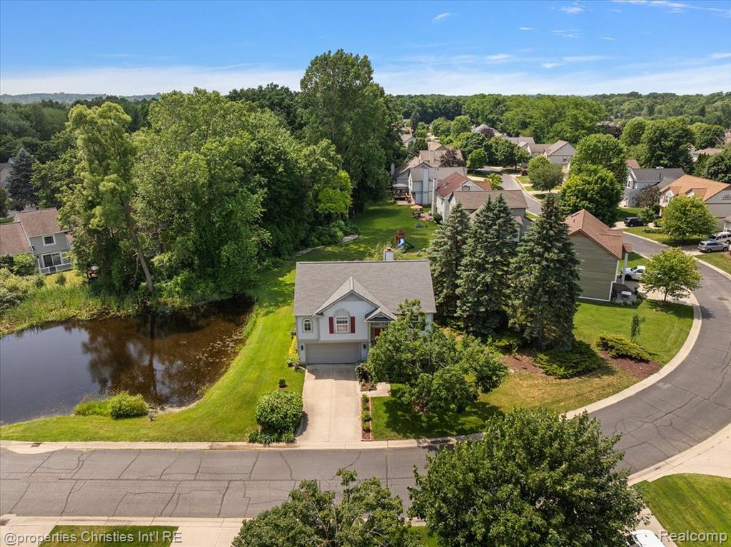 6873 Fox Lane, Waterford, MI 48327 — Photo 4